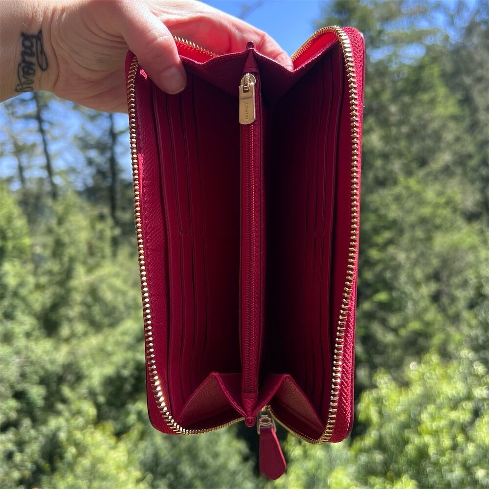 COACH Long Zip-Around Wallet Pebble Leather RED with Gold Hardware AUTHENTIC - Picture 5 of 10